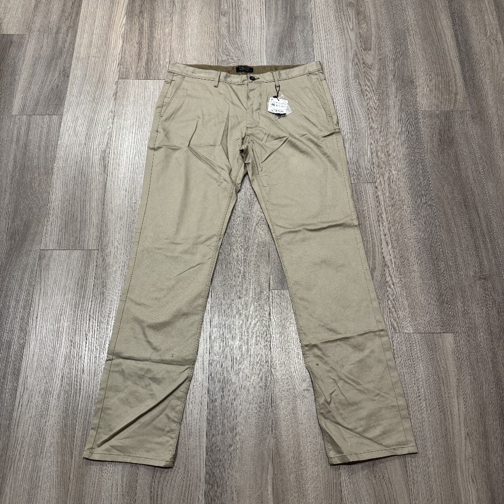 NWT Zara Pants Green Dress Pants Trousers Men's Size 36 Flat Front Straight